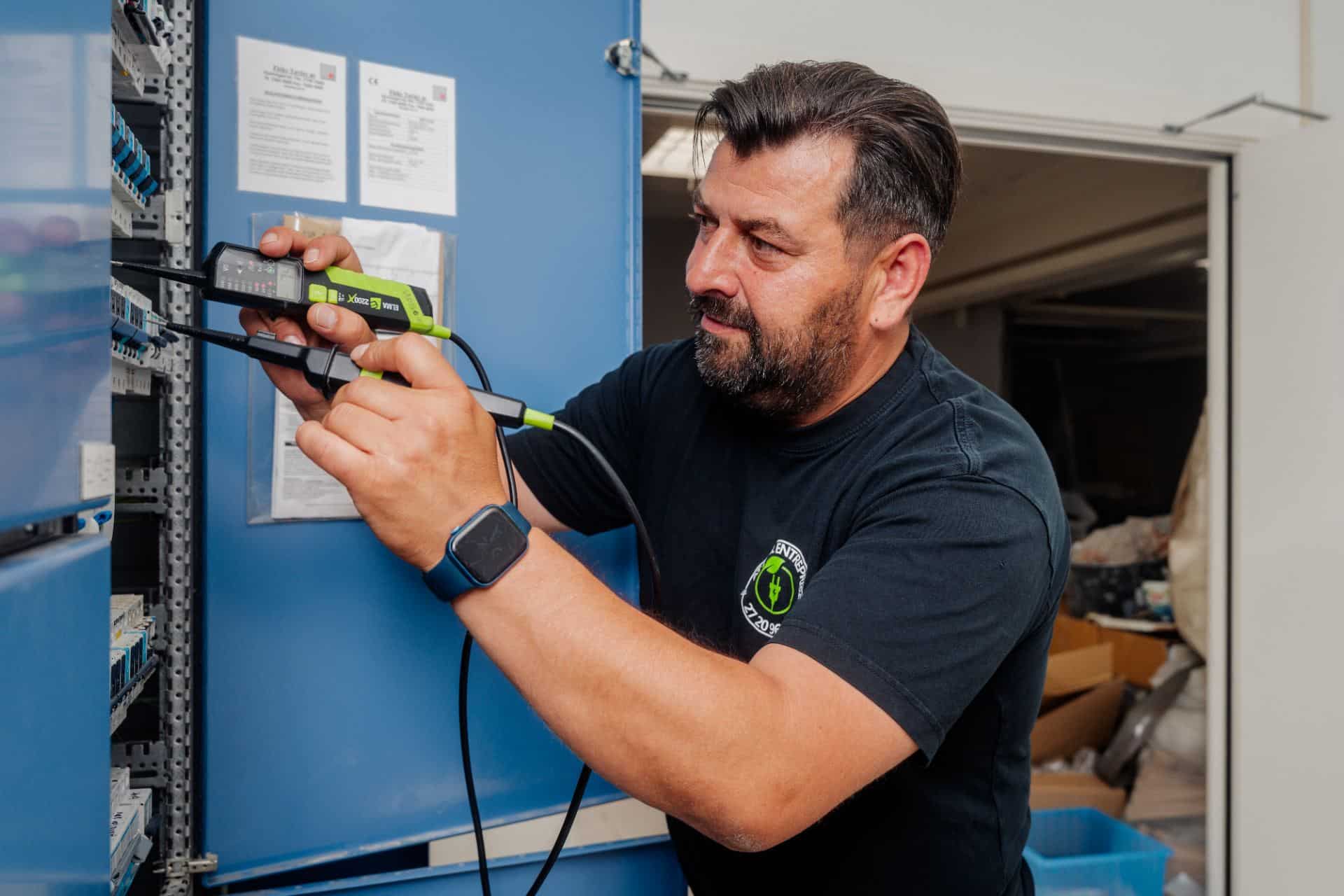 Komplet el-renovering udføres af autoriseret elektriker